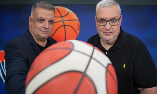 ΣΤΟ ΠΑΡΚΕ