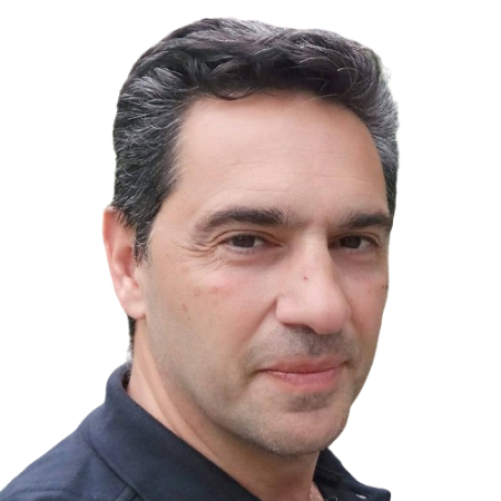 Αιμίλιος Τσαρουχάς